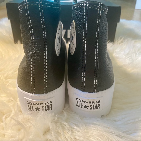 Converse CTAS Lugged Platform High Top Sneaker 8.5 - Picture 3 of 6